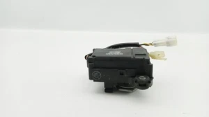 Engine Valve Exhaust SUZUKI 1300 GSX Bking 2007 To 2011 - Picture 1 of 6