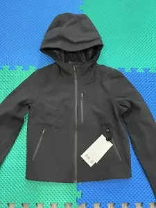 Nueva con etiquetas Sudadera con Capucha Lululemon RepelShell Calce Clásico ~ TALLA: 4,6~ Negro y Azul Blazer - Imagen 1 de 29