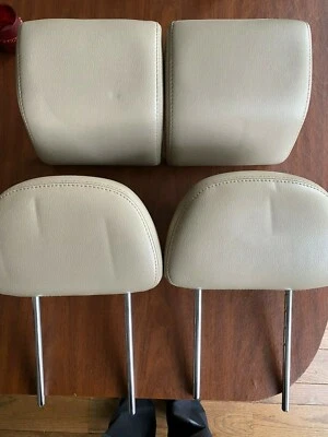 Juego de reposacabezas delanteros Ford Five Hundred 2005 2006 2007 de cuero Foto 1 de 2