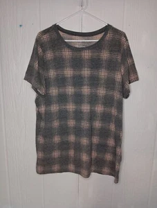 Torrid Classic Fit Top Womens Plus 2 Gray Pink Plaid Short Sleeve T-Shirt Soft - Picture 1 of 4