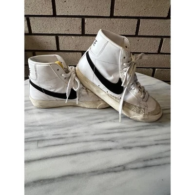 Nike Blazer Mid '77 VTG White Black Swoosh High Top Shoes Sneakers Sz 5 Unisex - image 1 of 4
