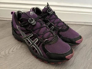 Scarpe da ginnastica ASICS Gel Trail Lahar 4 da donna in goretex nero/viola taglia UK 8,5 ottime condizioni - Foto 1 di 11