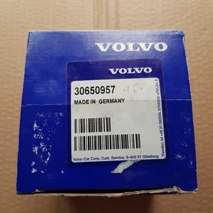 VOLVO BELT TENSIONER - Picture 1 of 3