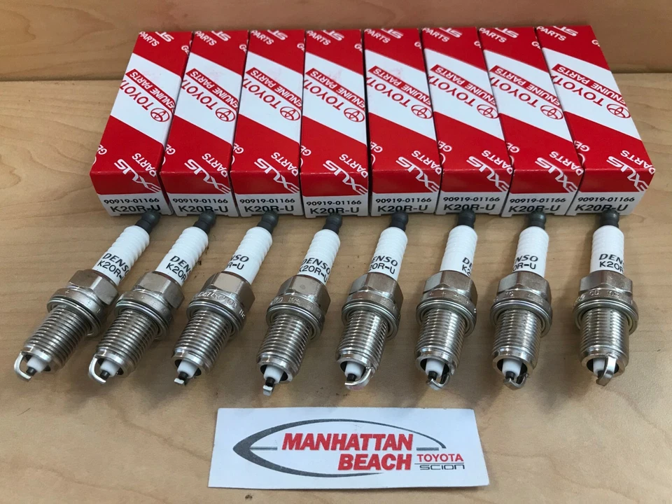 01-04 TOYOTA SEQUOIA 00-04 TUNDRA 4.7L V8 Spark Plugs Set of 8, 90919-01166 - Image 1 of 1