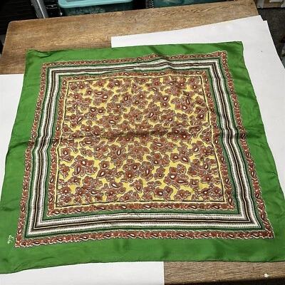 Bufanda Eco Vintage Cuadrada Verde Marrón Geométrica Paisley Foto 1 de 4