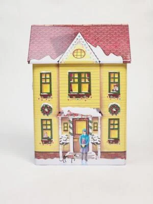 Caja de lata Happy London Yellow Village House - 9 pulgadas, multicolor Foto 1 de 4