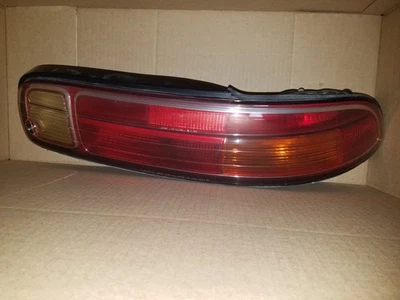 LEXUS SC300 SC400 1997 1998 1999 2000 PASAJERO LUZ TRASERA DERECHA LUZ TRASERA Foto 1 de 4