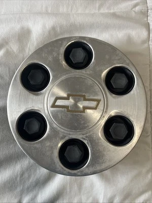 Оригинальный центральный колпак ступицы колеса Chevrolet Chevy Tahoe Silverado 1500 Suburban - Изображение 1 из 2