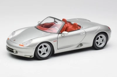 37800-M3 Porsche Boxster 986 Silver Maisto 1/18 - Immagine 1 di 4