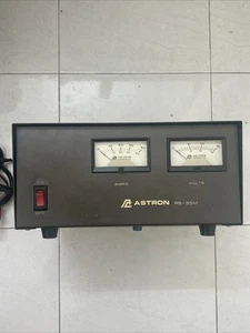 ASTRON RS-35m HAM Power Supply Excellent - Picture 1 of 4