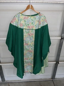 VINTAGE HANDGEFERTIGTES KIRCHENCHORGEWAND JANE RICHARDSON GRÜN wie abgebildet mit Loch - Bild 1 von 4