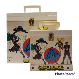 Supercase Superman Batman Robin Batgirl Wonder Woman Catwoman Joker DC Comics - Bild 1 von 12