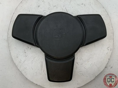 1978-1986 Porsche 911, 78-82 928 три спицы гудок подушечка 9113478590070B - Изображение 1 из 4