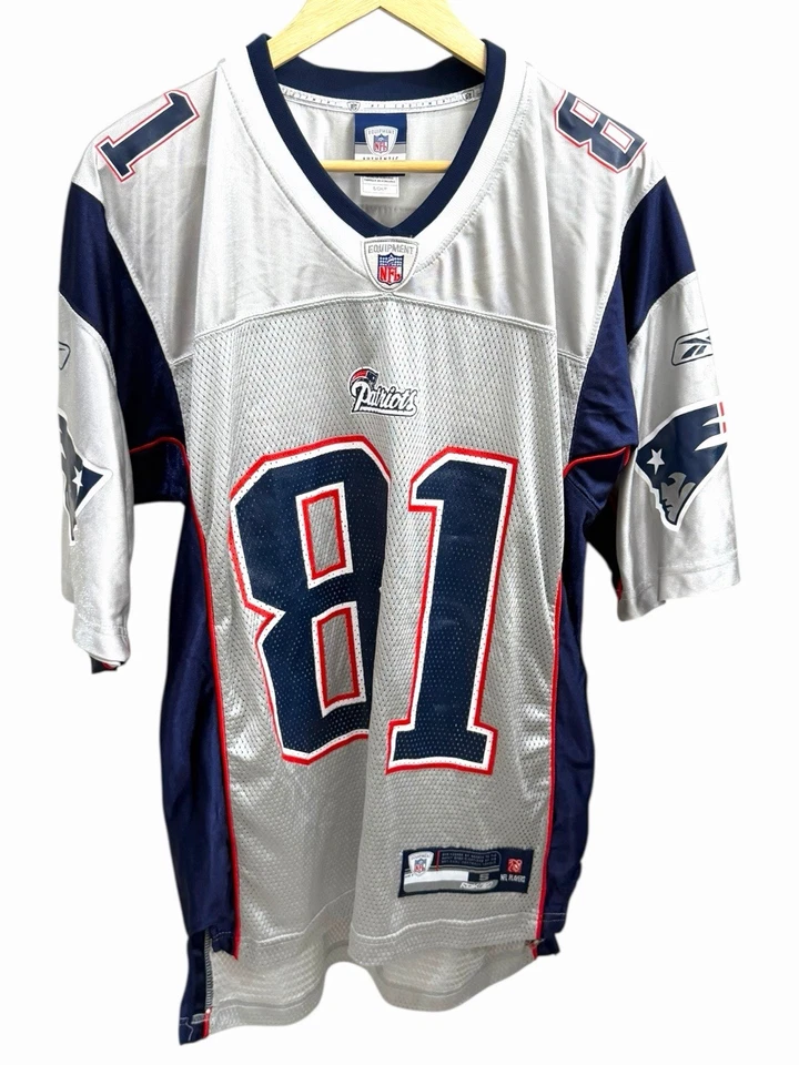 Camiseta deportiva vintage de los New England Patriots NFL Randy Moss Reebok auténtica para hombre pequeña” Foto 1 de 4