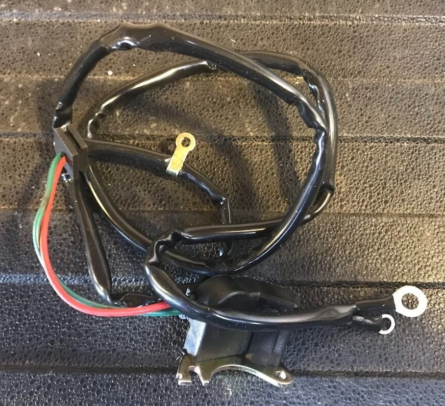 Bobina de encendido Bosch para camioneta - 01532 / 01 532 - para Nissan/Datsun 280Z, 810 y B210 Foto 1 de 4