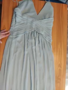 Davids Bridal bridesmaid Chiffon Light Gray Full Length dress 10 NWT - Picture 1 of 5