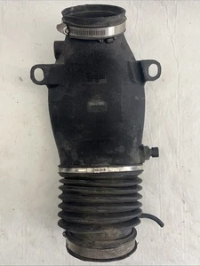 C5 Corvette 1997 puente de admisión de aire con acoplador OEM 25169374 - Imagen 1 de 5
