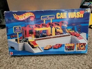 Hot Wheels Car Wash 65610 En Caja 2001 Juego Brillo Y Brillo Con Coche - Imagen 1 de 5
