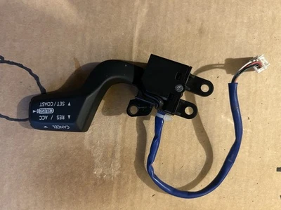 Interruptor de control de crucero SUBARU Outback Legacy 2005-2007 OEM usado Foto 1 de 2