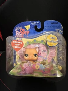 LITTLEST PET SHOP Target Exclusive #539 Cuddliest Kitty Cat NIP Retired - Picture 1 of 3