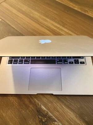 Apple Macbook Air A1466 13inch Laptop - Silver - Image 1 of 4