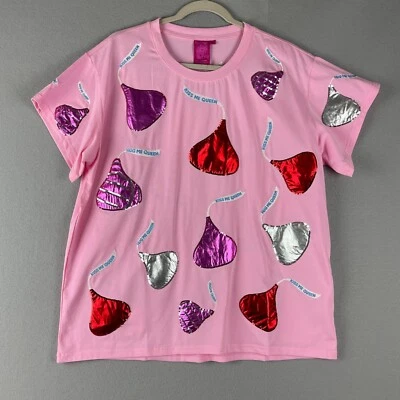 Queen of Sparkles Kiss T-Shirt Women Large Pink Sequin Kiss Me Queen Tee NEW - Image 1 of 4