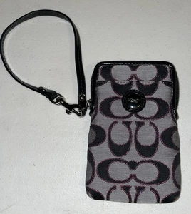 Coach Black and Gray with Reddish/Fuchsia Glittery Outline of Cs Wristlet - Picture 1 of 4