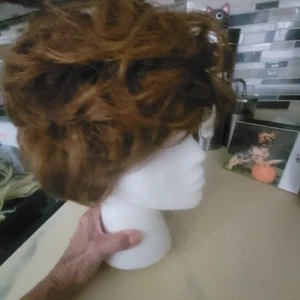 Paula Young Auburn Short Hair Layered Wig - Picture 1 of 9