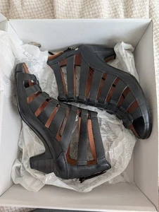 Pikolonos Java Cage Sandals, Size 37 - Picture 1 of 10
