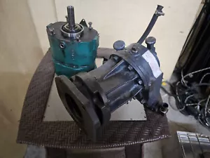 Volvo Penta MD6A, MD6B, MD7A, MD7B Gearbox & V-Drive - Picture 1 of 3