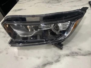 2017-2019 TYC Fits HONDA CR-V / CRV Left Driver Halogen LED Headlight 20-9918-00 - Picture 1 of 12