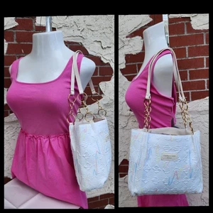 Cahres & Heka Damen Tasche Schultertasche Handtasche Halter Kette weiß rosa blau pastell - Bild 1 von 22