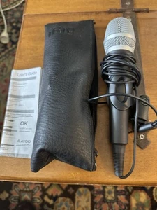 iRig Mic Handheld Mic for iPhone & iPad Connection Via Headphone Port - Picture 1 of 4