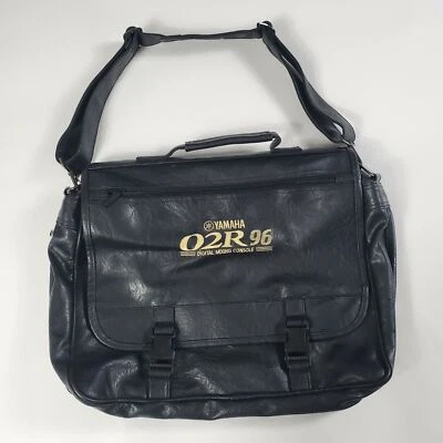 Цифровая микшерная консоль Yamaha O2R96 черная кожаная сумка для переноски - Изображение 1 из 4