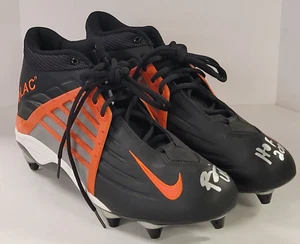 BRIAN URLACHER Game issued Nike Cleats B-LAC Autographed Beckett Witnessed - Picture 1 of 8