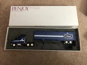 Mack Trucks Canada 75th Anniversary-Penjoy 1/64 Scale, Winross, Hagerstown, MD - Picture 1 of 8