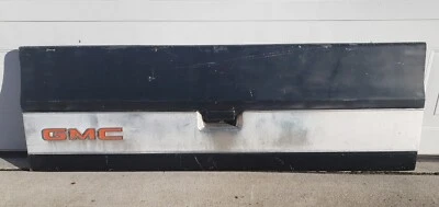 Puerta trasera de camioneta GMC 1973-1980 con panel de moldura de aluminio OEM GM Foto 1 de 4