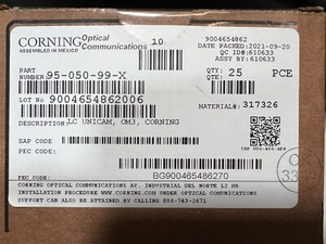 95-050-99-X Corning  LC, UNICAM, OM3 connectors(25 Units) -1 Box