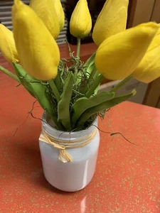 Collectible decoration faux yellow tulips in a jar - Picture 1 of 2