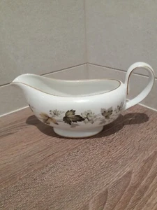 Royal Doulton Larchmont 1019 fino barco de grava inglés chino  - Imagen 1 de 9