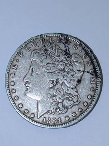 1884 P Morgan Dollar - Scarce Better Date u24 - Picture 1 of 4