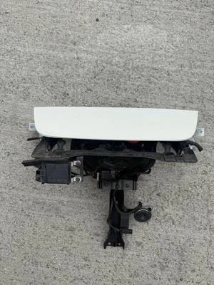 NISSAN LEAF CHARGE PORT DOOR FLAP WITH FRAME White  QAB 2017-2024 NO SENSOR - Image 1 of 4