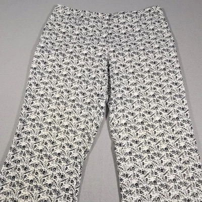 Pantalones Cortos Ann Taylor Refined Kick 10P Petite Negro Blanco Estampado Floral Pierna Ancha Foto 1 de 4