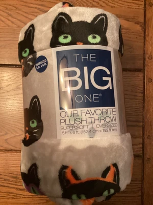 Halloween Gatos Gato Negro El Grande Peluche Suave 5 pies. Manta nueva X 6 pies Foto 1 de 4