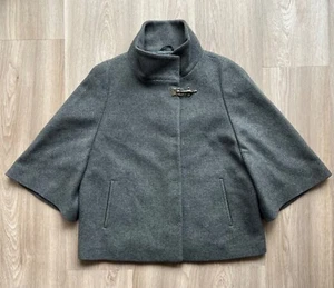 Fay Cape Wool Gray Short Coat - Picture 1 of 14