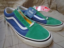 navy blue vans old skool