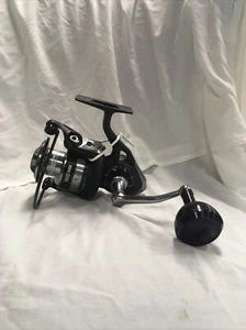 Carrete giratorio Savage Gear SGS8 8000 - Imagen 1 de 6