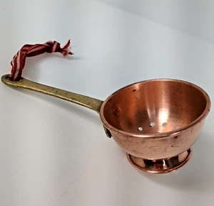 Williams Sonoma VTG Colander with Handle Holiday Tree Ornament Kitchen Gift - Picture 1 of 9