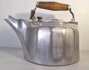 Antique Griswold 1913 4 QT Cast Aluminum Tea Kettle A544 Safety Fill Colonial - Picture 1 of 8