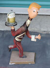 Figurine d'affichage en métal vintage Blatz bouteille de brassage de bière homme gars mascotte 16"